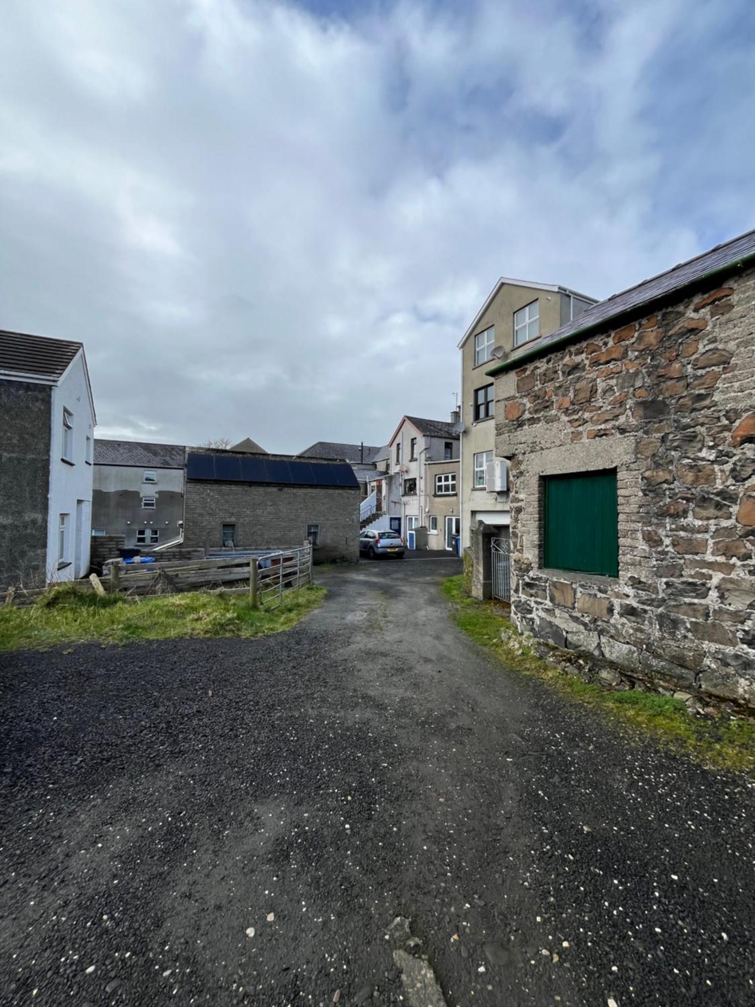 Mary Mcgill'S Apartment Ballycastle Exterior foto